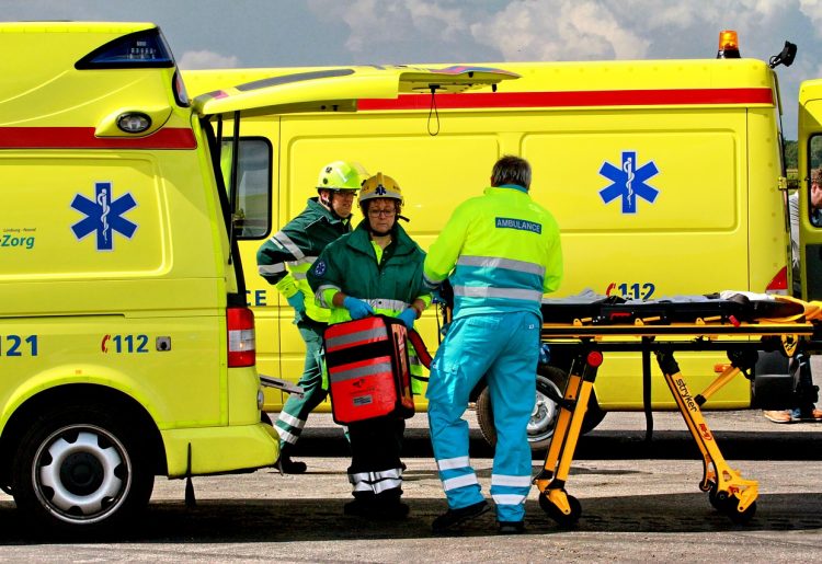 Ambulancier : comment faire face au refus de transport par le patient ?