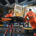 Comment choisir un ambulancier fiable et compétent pour une prise en charge réussie ?